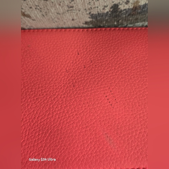 Kate Spade Wakefield Lane Carli satchel in a bright coral GUC - Picture 9 of 17